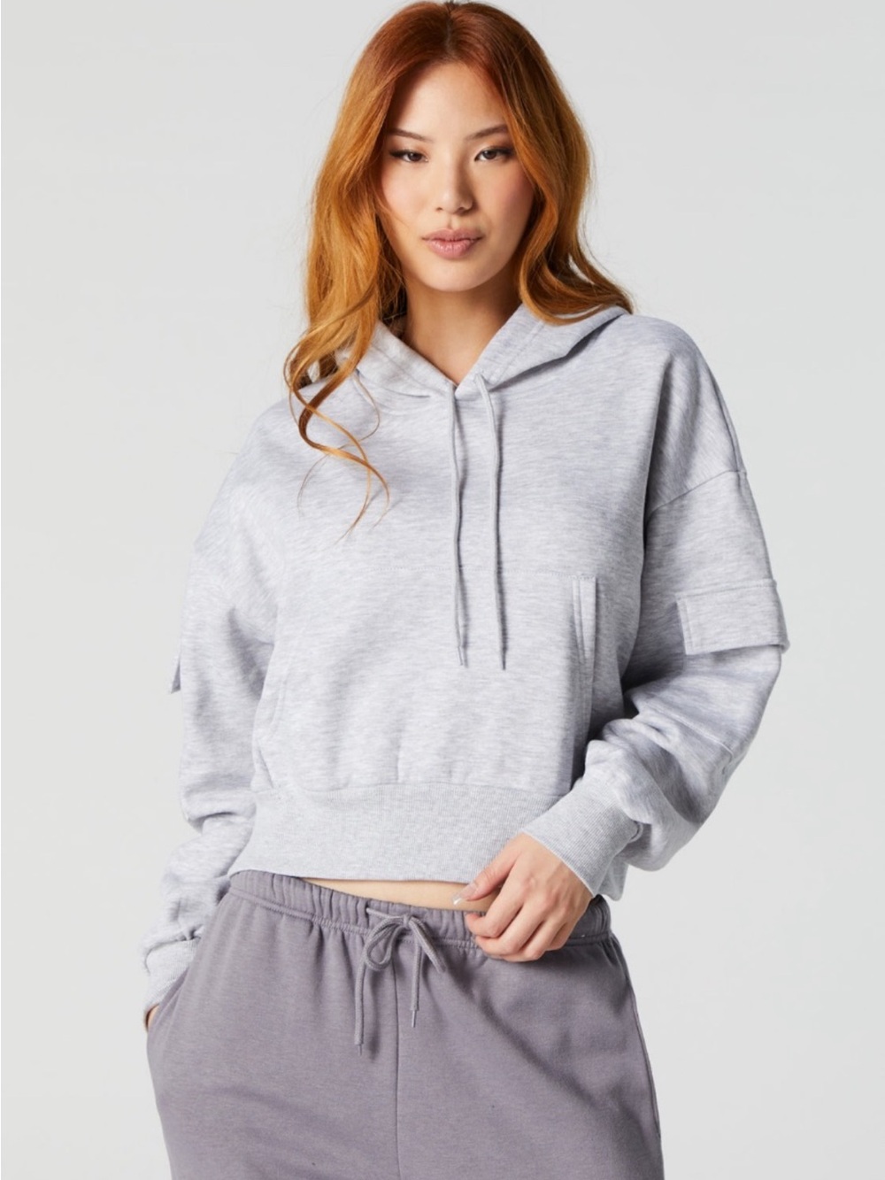 ☀️ Refuge ☀️ light grey cropped hoodie